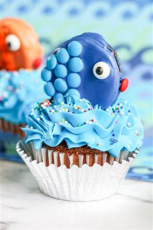 fish cupcake